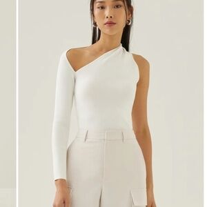 LOVE BONITO Kaylee Fitted Asymmetric Knit Top NWT